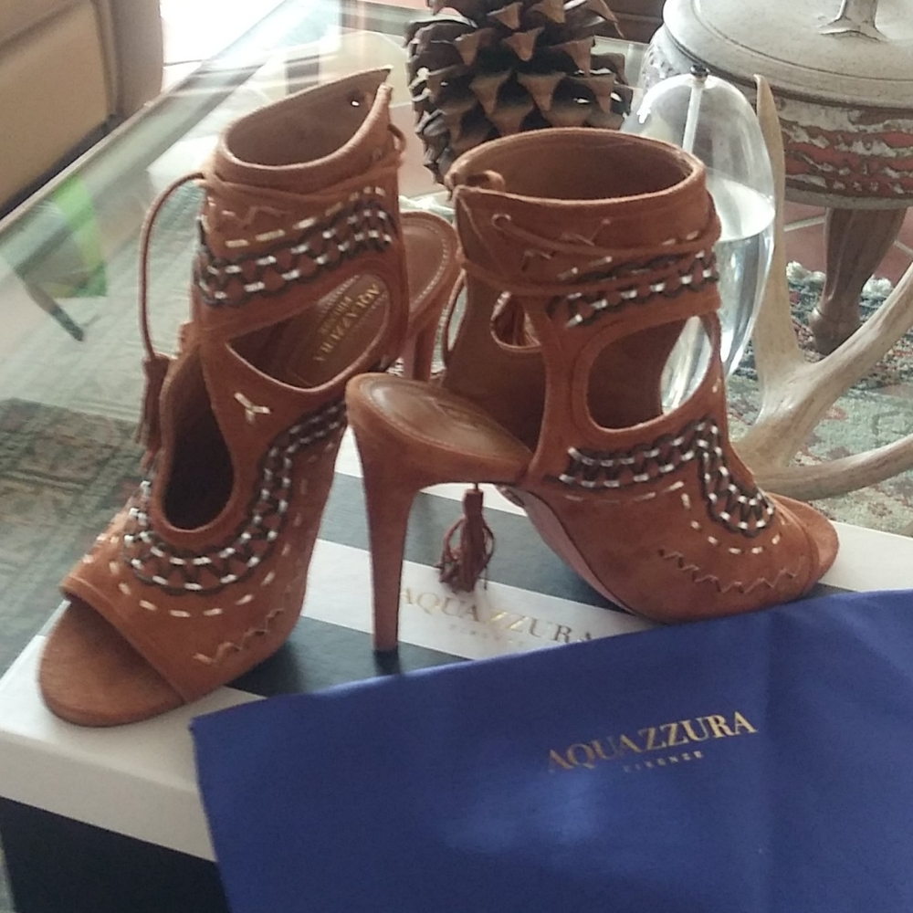 Aquazzura Sexy Thing Folk heels